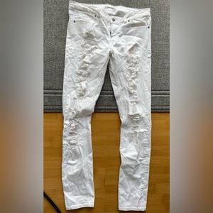NWOT   2.1 White Denim jeans